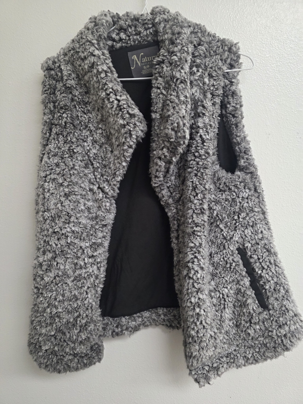 Natural Reflections Gray Faux-Sherpa Open Vest (0738)
